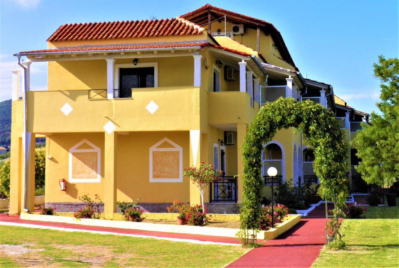 Stars Hotel (Adults Only) Агиос-Георгиос Экстерьер фото